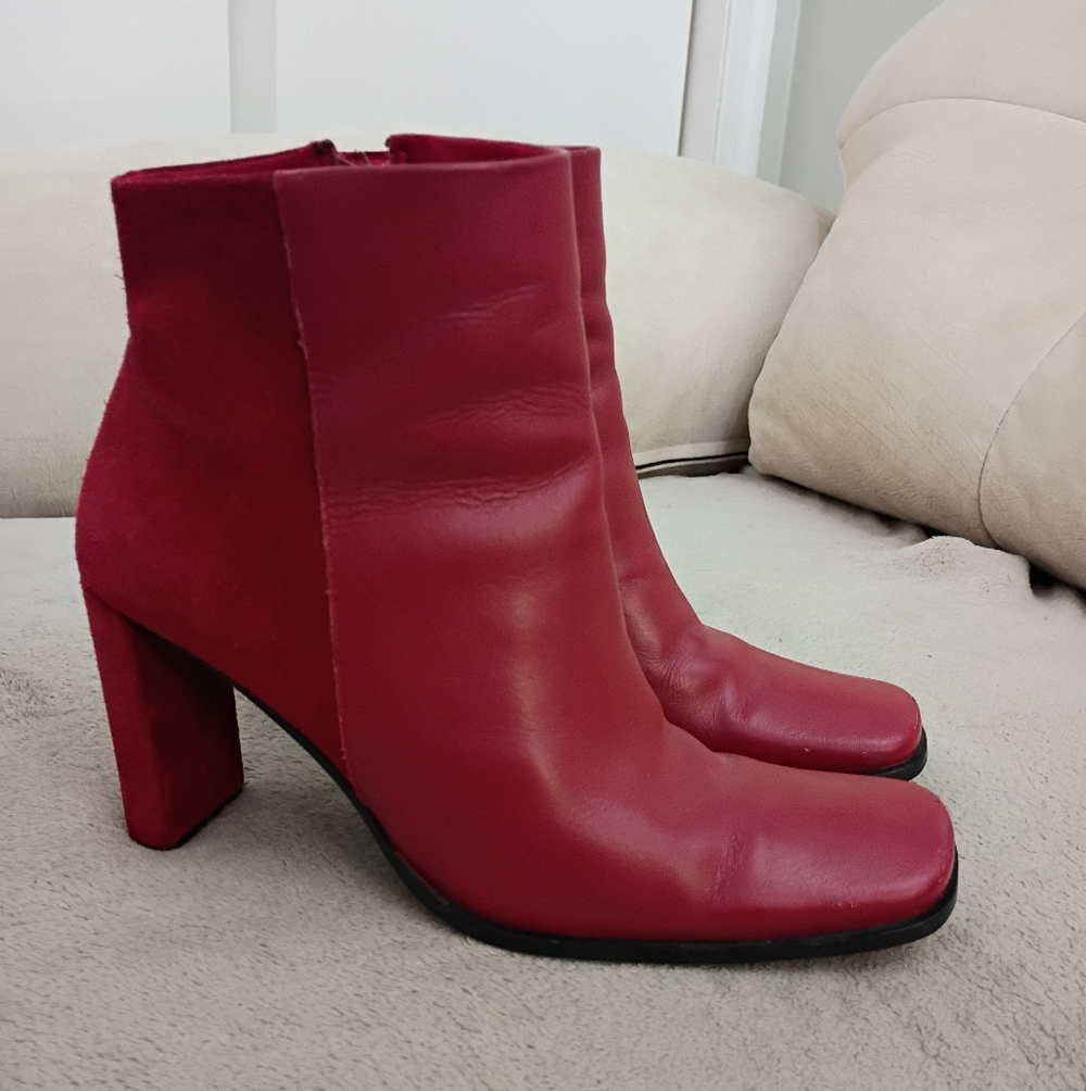 Elegant Red Women's Ankle Boots.